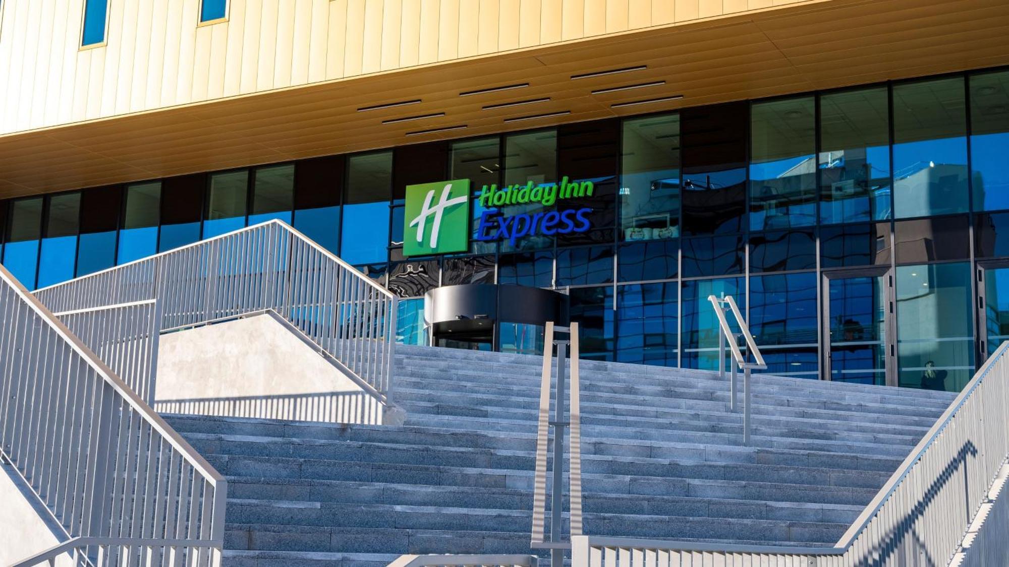 Holiday Inn Express - Nice - Grand Arenas By Ihg Esterno foto
